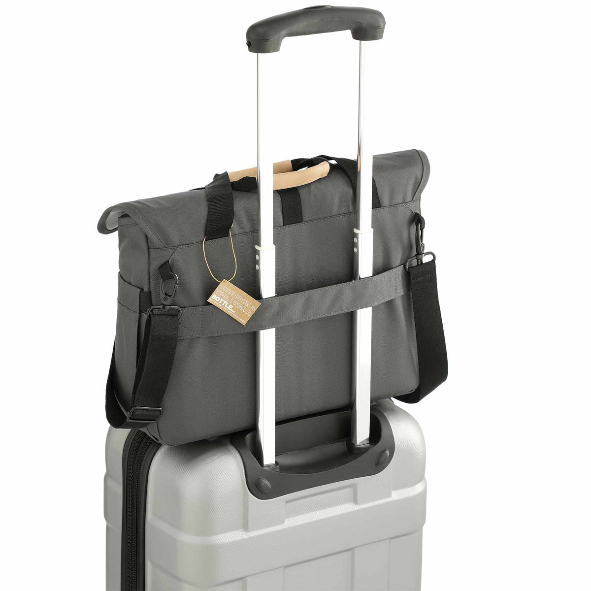 Aft Laptop Messenger Bag in Recycled Polyester, 15 Inches Transfer - Charcoal - Left Angle
