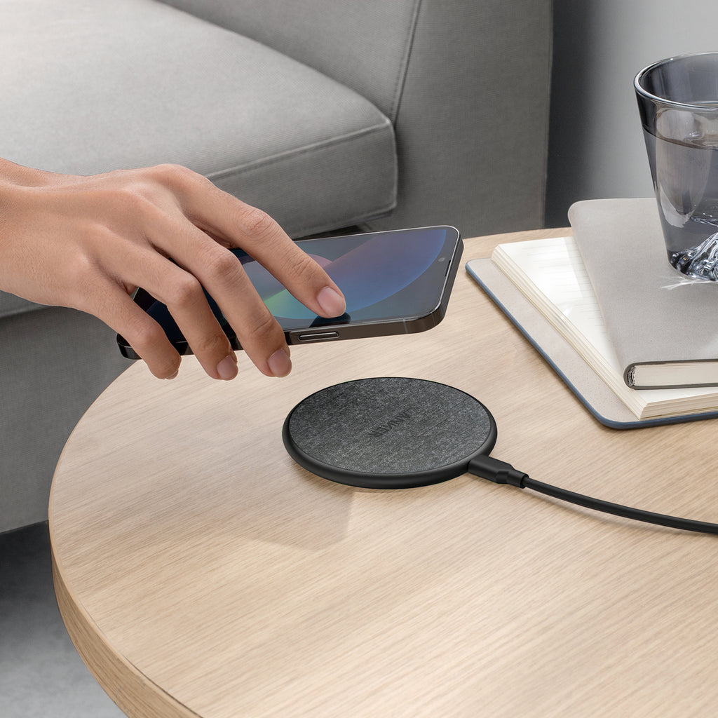 Anker 318 Wireless Charging Pad, 10W - Black - View 5