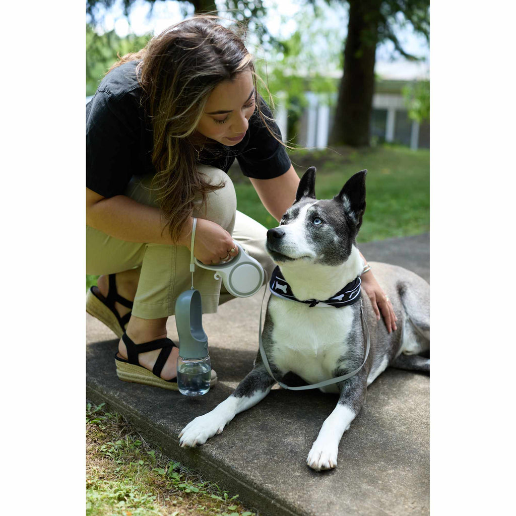 AquaPup Dog Water Bottle with Built-In Bowl, 10 oz - Gray - Detail