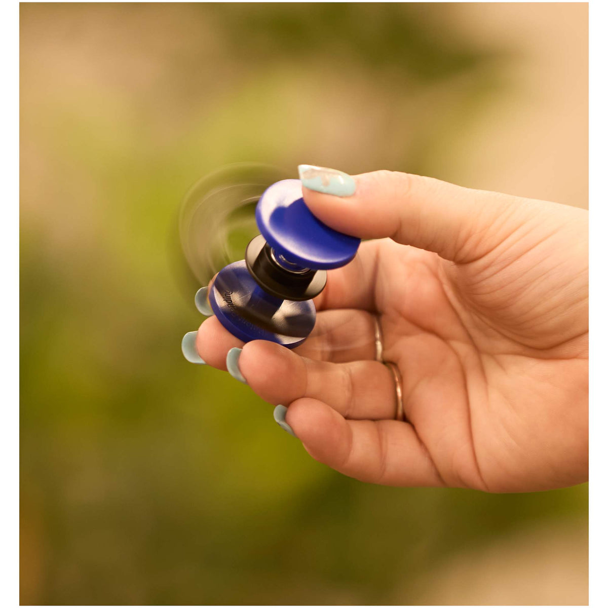 Axis Fidget Toy That Spins Two Ways Full Color - Blue/Black - Detail 2