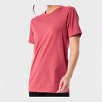 BELLA + CANVAS Unisex Jersey Tee - Vintage Red - On Model Side