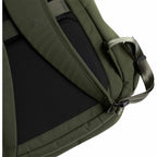 Bellroy Classic Daypack with 16 Inch Laptop Sleeve Embroidery - Olive - Photo 6