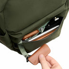 Bellroy Classic Daypack with 16 Inch Laptop Sleeve Embroidery - Olive - Photo 8