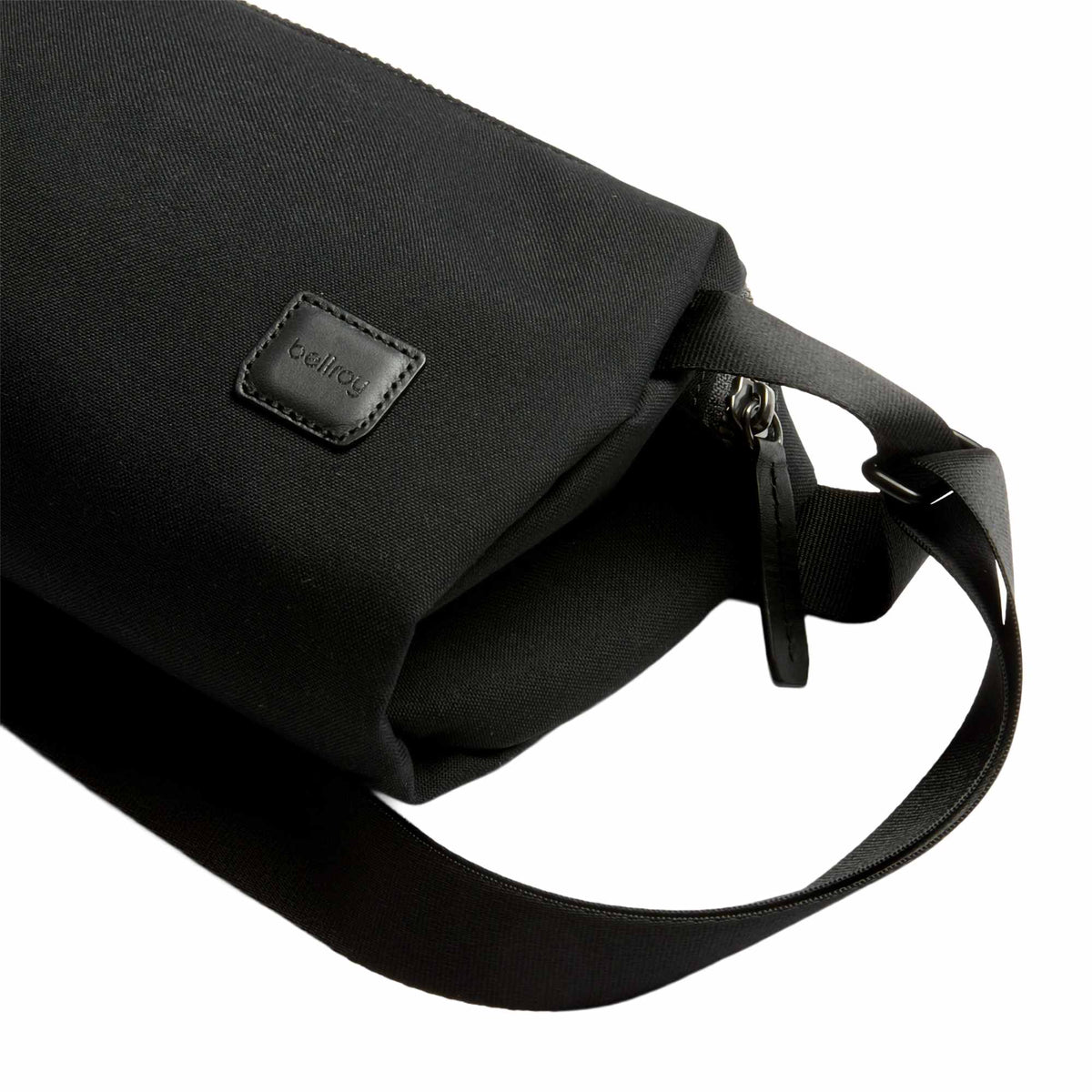 Bellroy Classic Sling Bag, 3L Transfer - Black - Detail 5