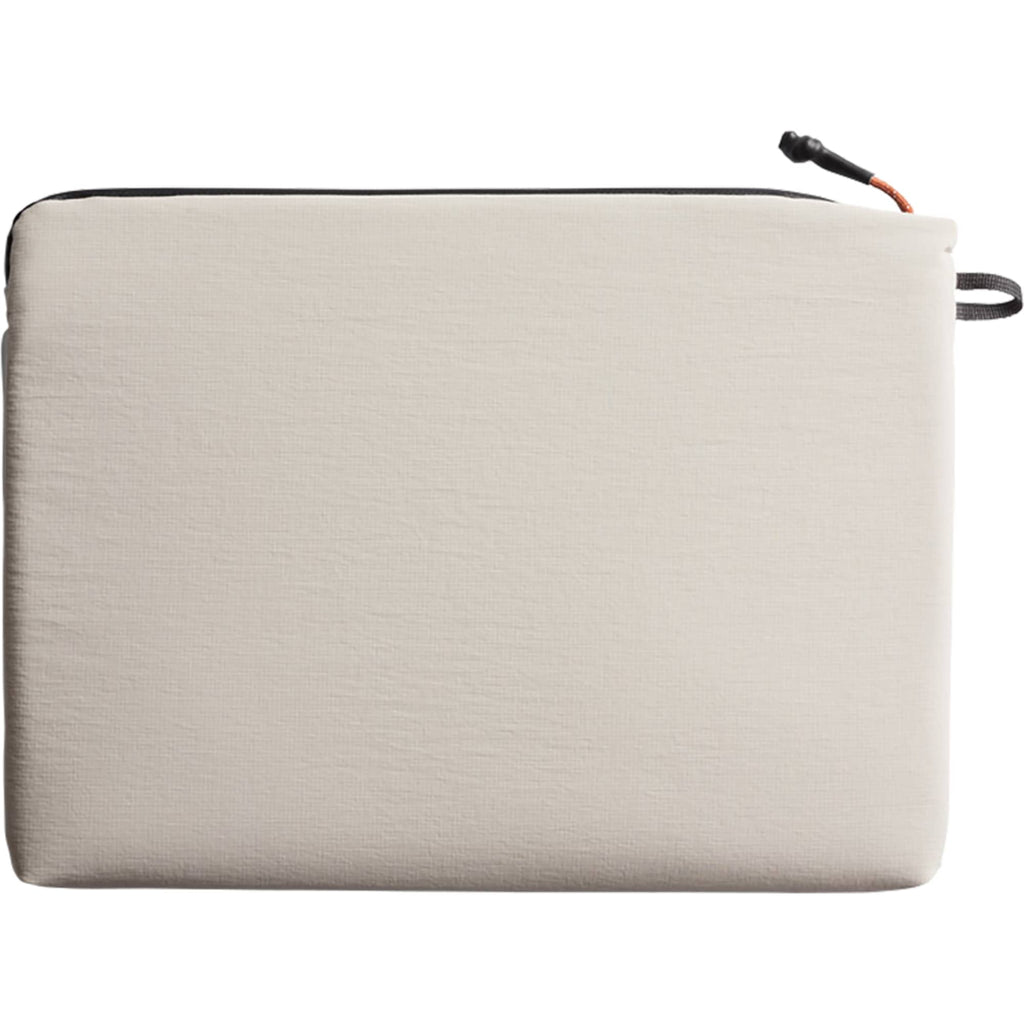 Bellroy Lite Laptop Sleeve in Recycled Fabric, 16 Inches Transfer - ASH - Back