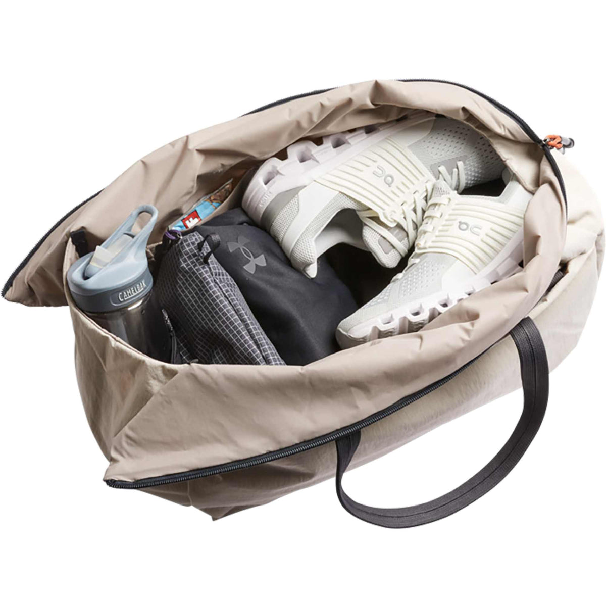 Bellroy Lite Packable Duffel Bag in Recycled Ripstop Transfer - ASH - Top Propped