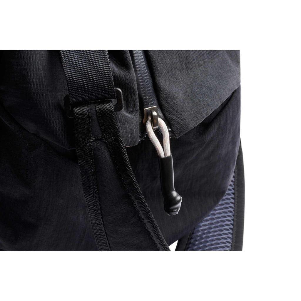 Bellroy Lite Packable Duffel Bag in Recycled Ripstop Transfer - Black - Right Angle Detail