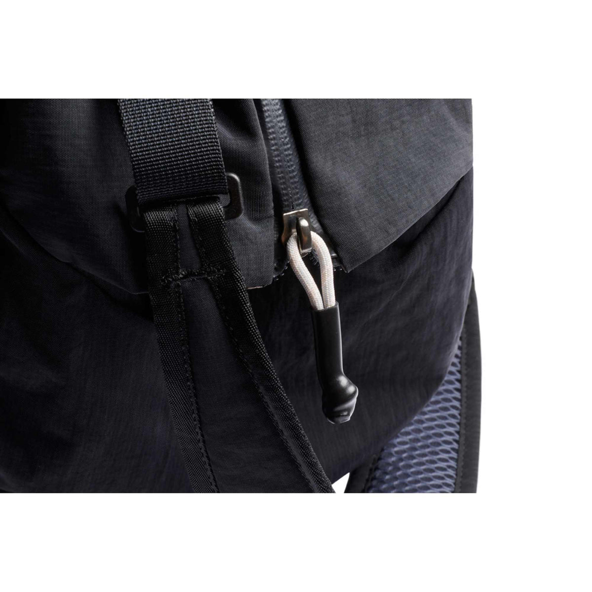 Bellroy Lite Packable Duffel Bag in Recycled Ripstop Transfer - Black - Right Angle Detail