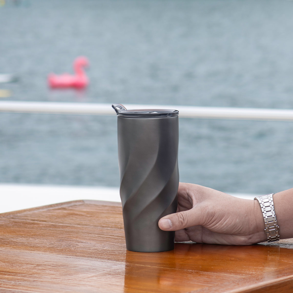 Calix XL Eco Tumbler - Inuse1