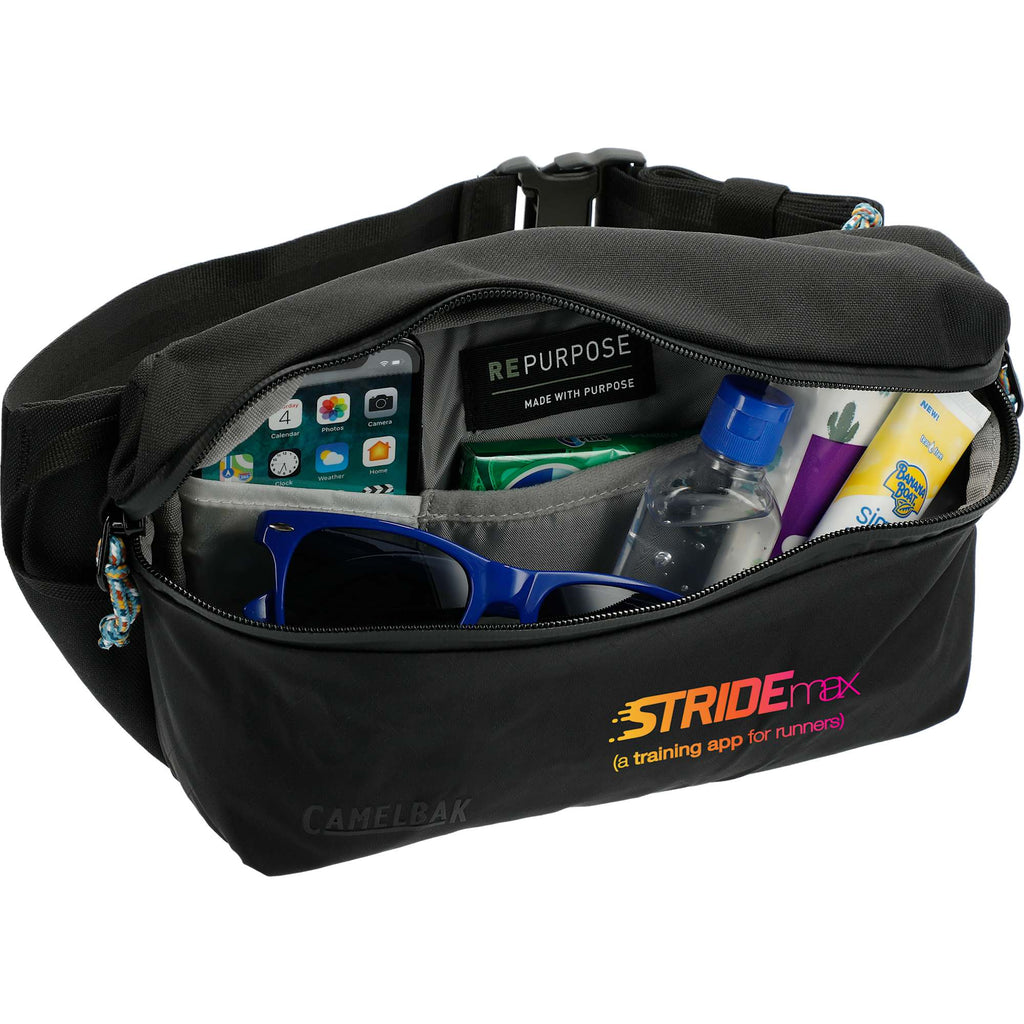 CamelBak Pivot Belt Sling in Recycled Polyester Transfer - Black - Photo 3