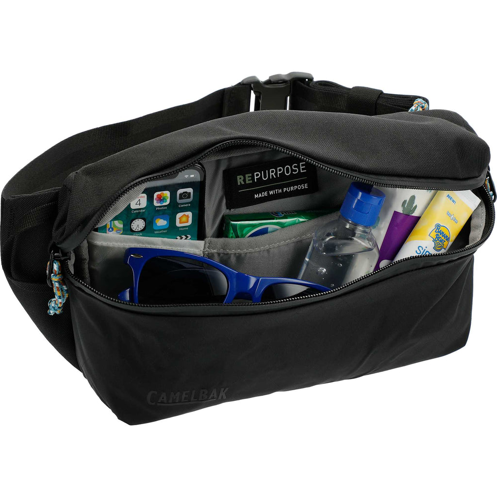 CamelBak Pivot Belt Sling in Recycled Polyester Transfer - Black - Photo 8