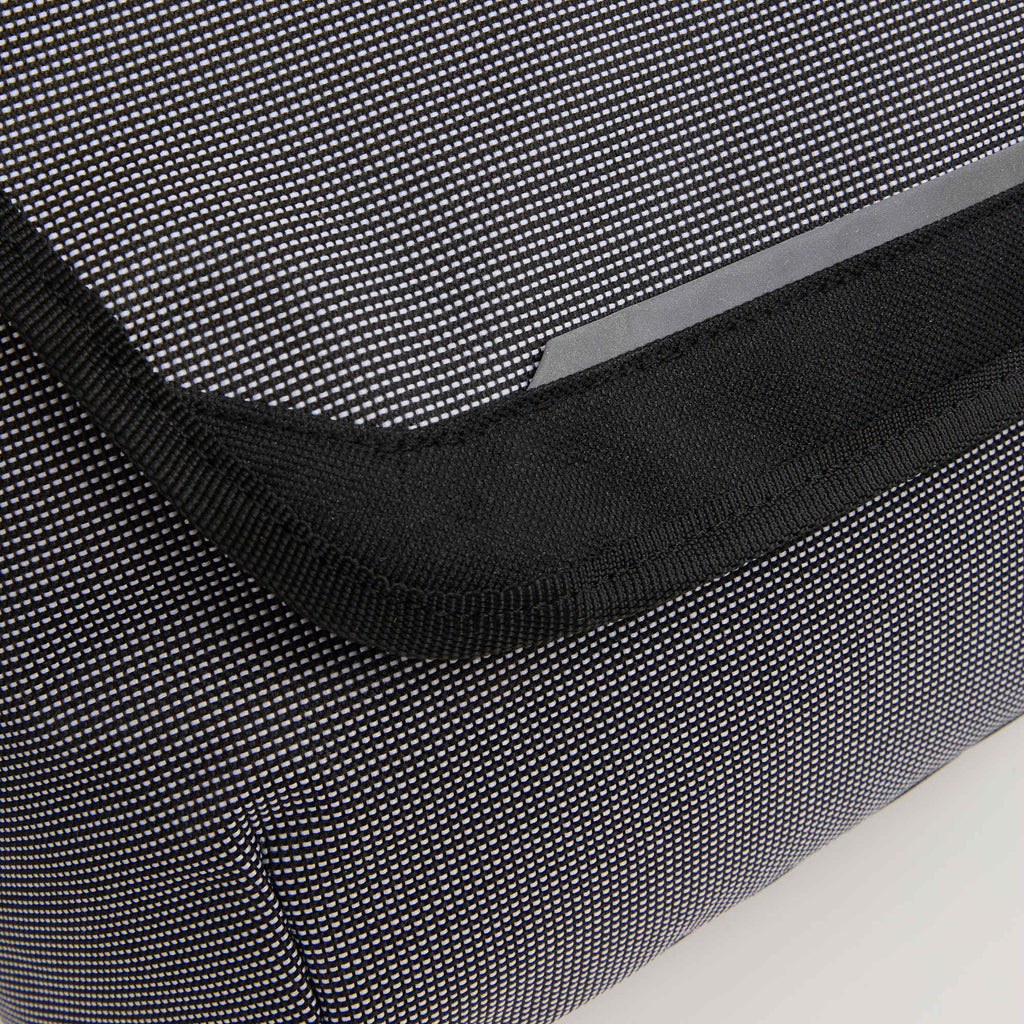 Dover Messenger Bag with Laptop Sleeve in Recycled PET - Gray - Detail 3
