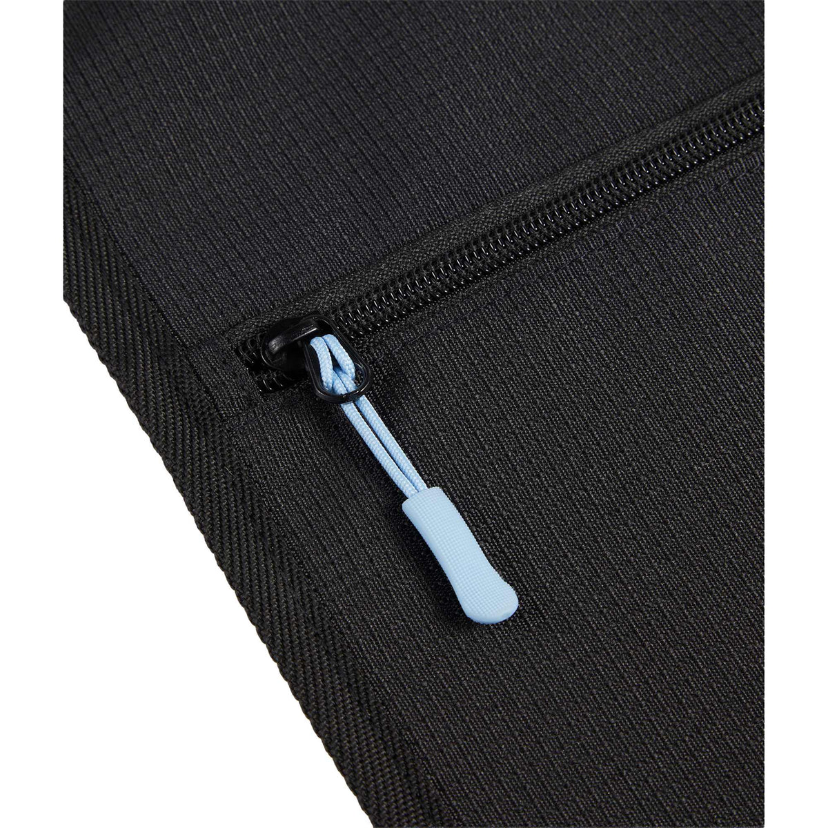 Folding Garment Bag in Recycled Ripstop - Black - Detail 4
