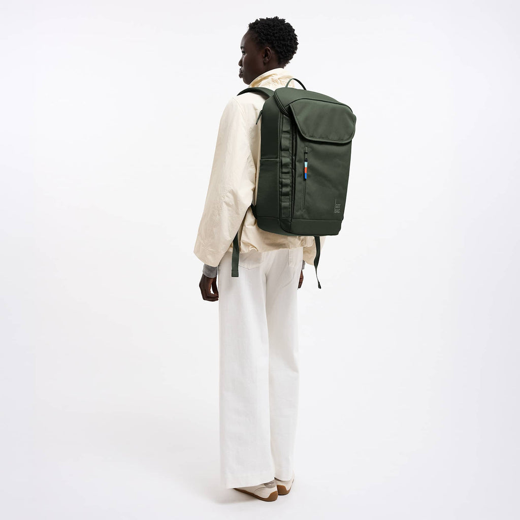 GOT BAG Pro Pack in Recycled Ocean Plastic, 25L Transfer - Algae - Front On Model