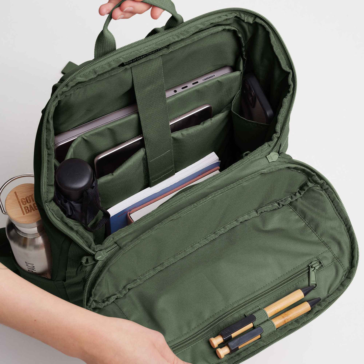 GOT BAG Pro Pack in Recycled Ocean Plastic, 25L Transfer - Algae - Photo 6