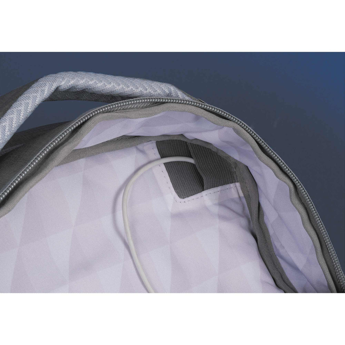Grid TSA Laptop Backpack, 15.6 Inch Transfer - Gray - Photo 4