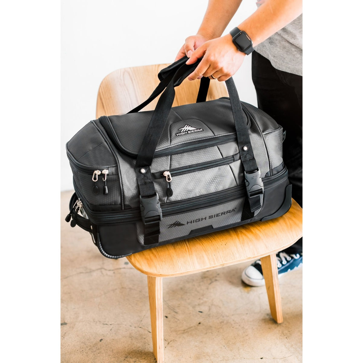 High Sierra Fairlead Drop Bottom Wheeled Duffel, 22 Inches Transfer - Mercury/Black - View 15
