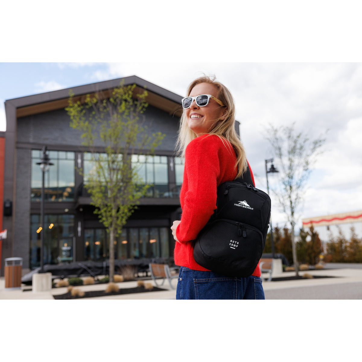 High Sierra Swoop SG Reflective Sling Bag Transfer - Black - View 5