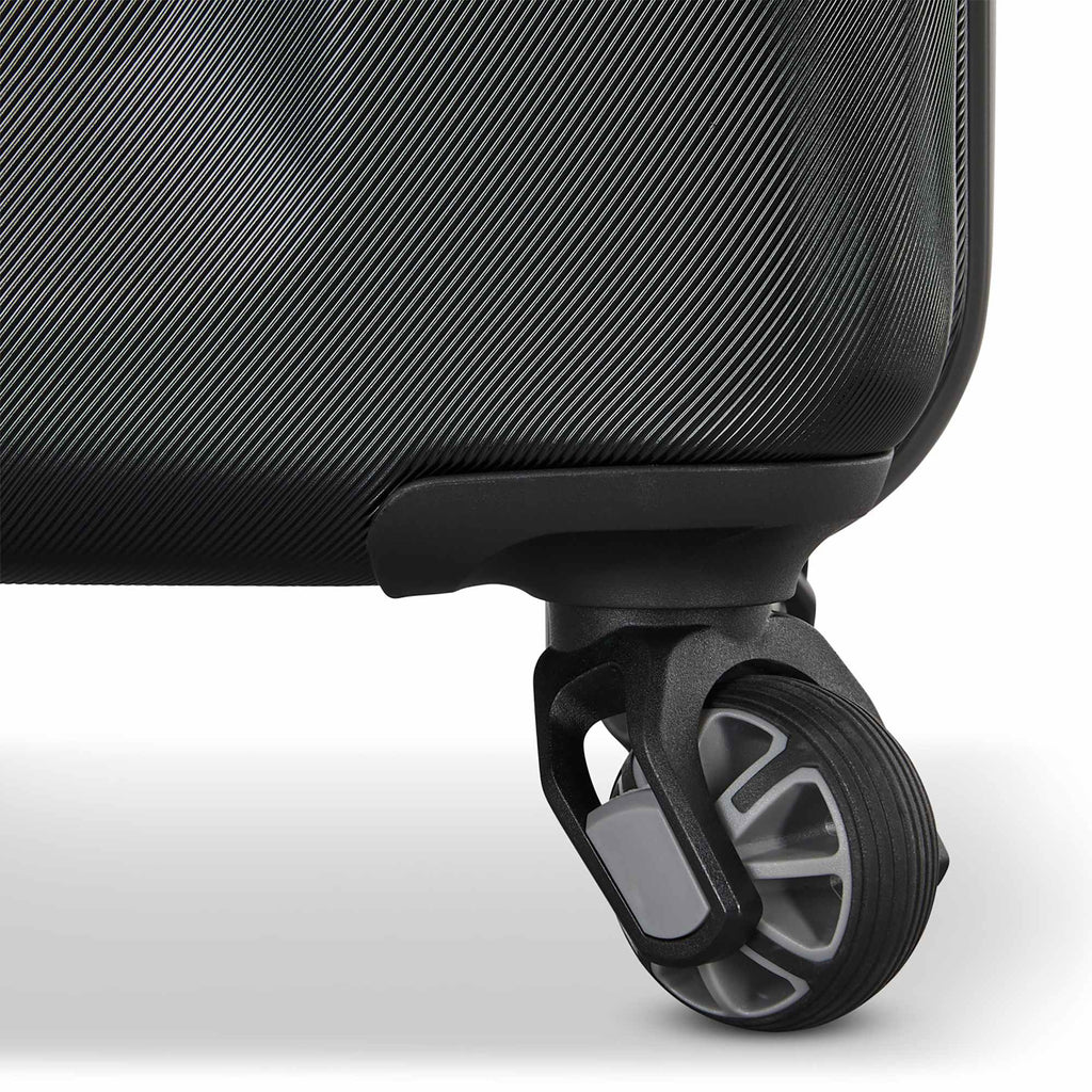 High Sierra Terra Trek Hardside Carry-On Spinner Full Color - Black - Detail