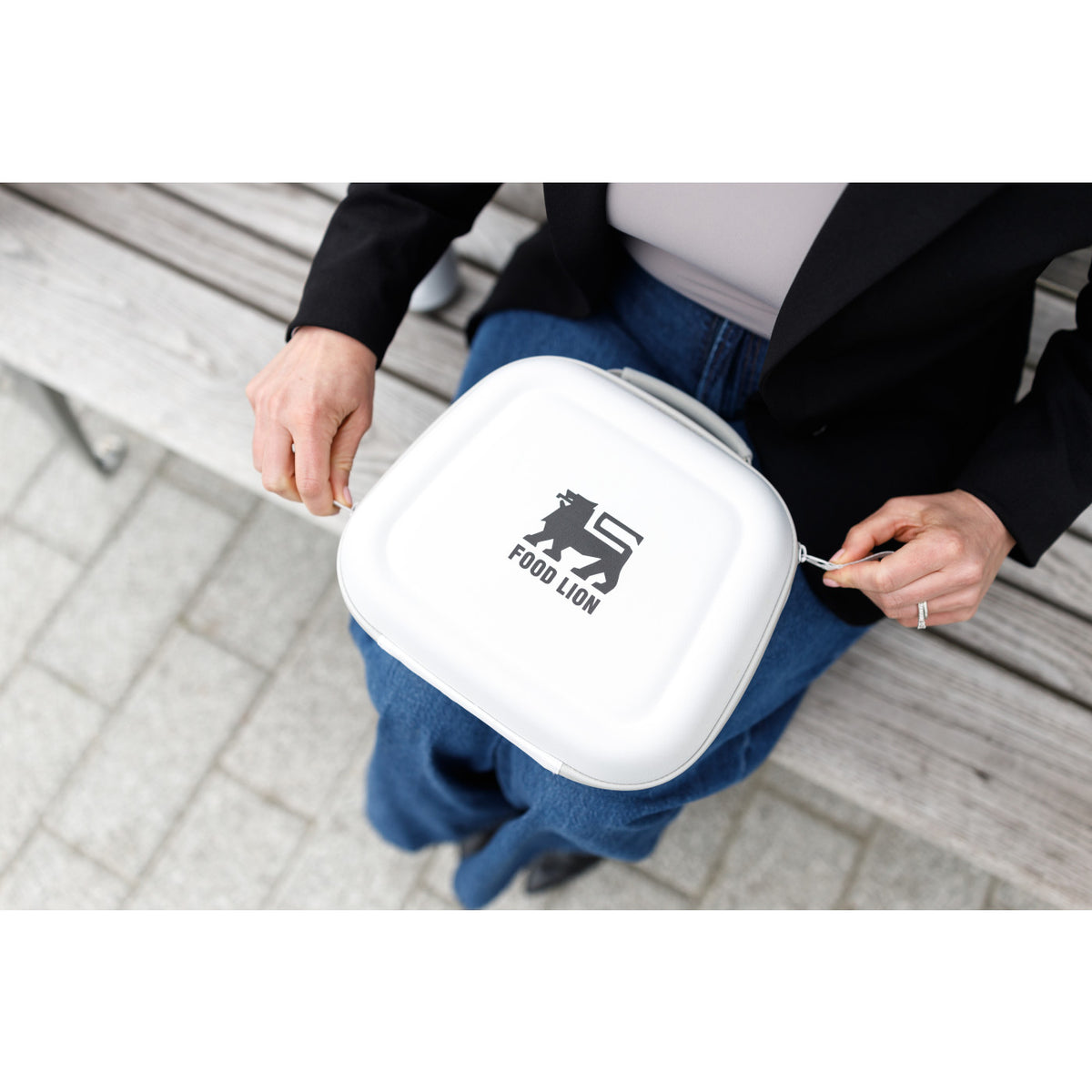 Igloo Day Chiller Recycled Molded Lunch Box Transfer - Cloud White - View 5