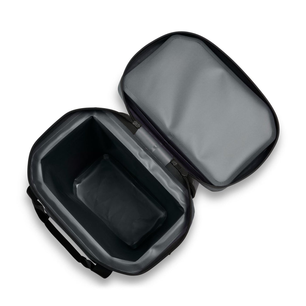 Igloo Trailmate Welded Backpack Cooler, 32 Cans Transfer - Carbonite - View 5