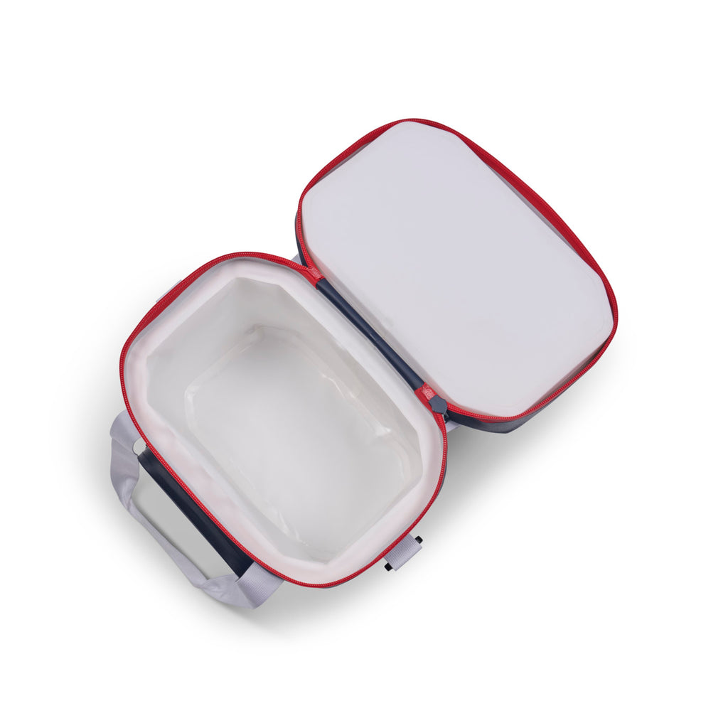 Igloo Trailmate Welded Soft Cooler, 18 Cans Transfer - Aegean Sea - View 12