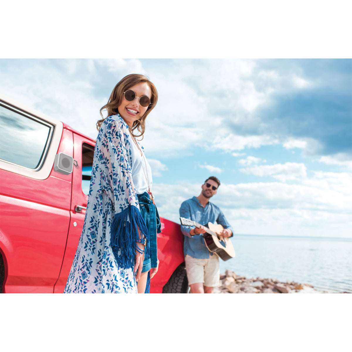 iLive Magnetic Bluetooth Speaker, Water Resistant - White - View 7