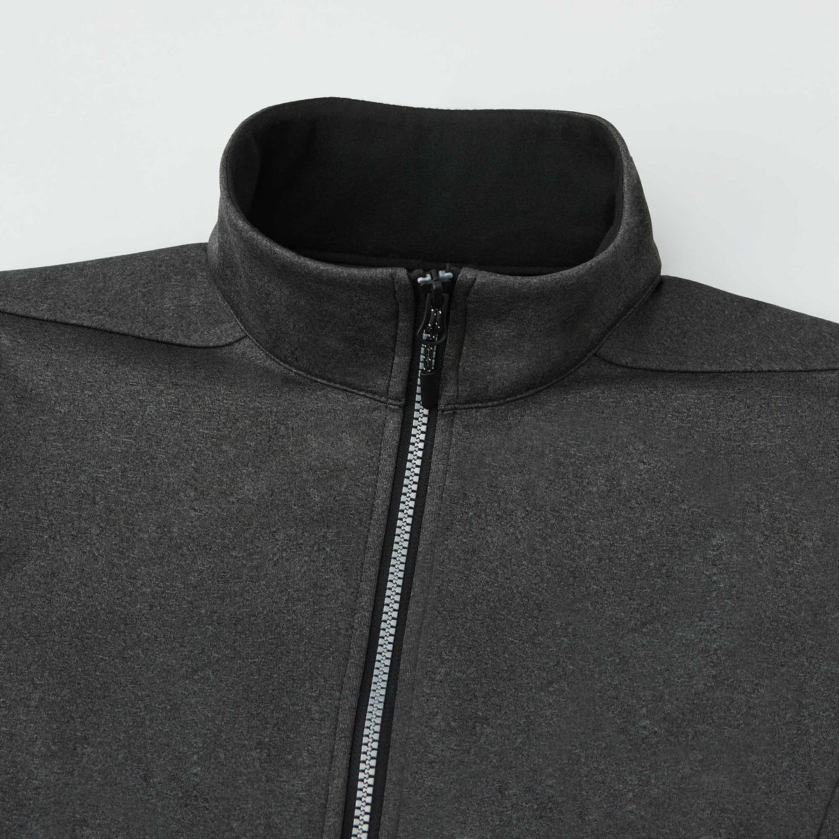 Joris Recycled Waterproof Softshell Vest for Women Embroidery - Heather Dark Charcoal - Detail
