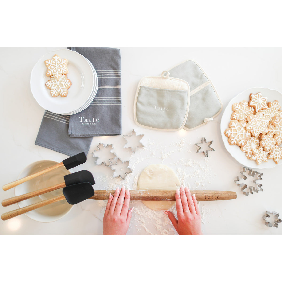 La Cuisine French Rolling Pin with Storage Bag, 22 Inches Transfer - Wood - View 3