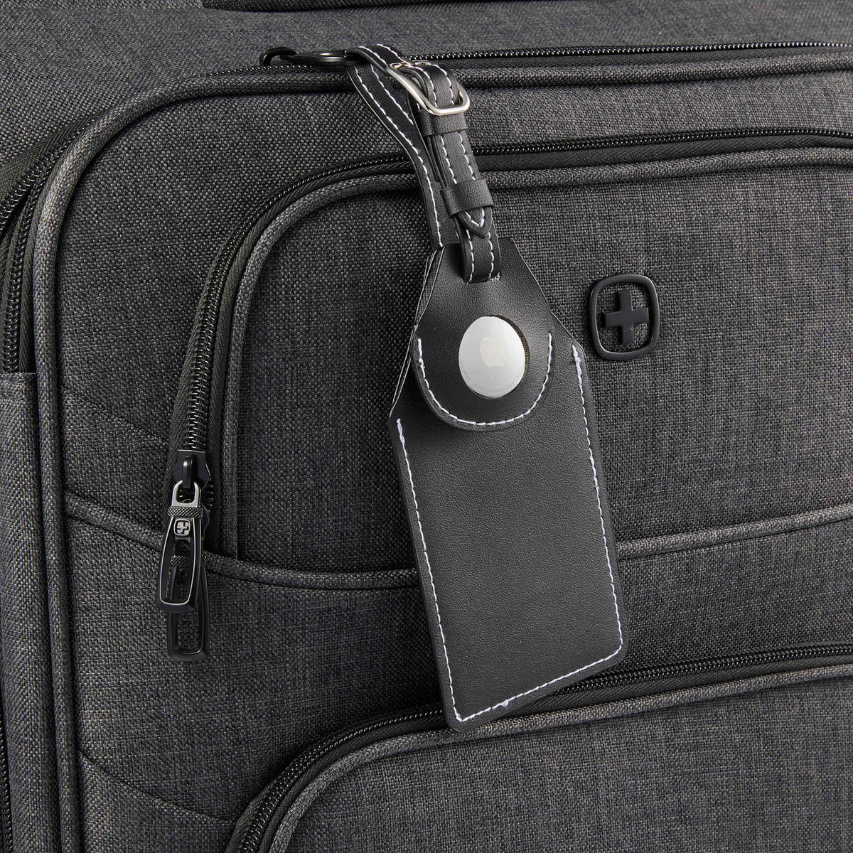 Luggage Tag with AirTag Holder in Recycled PU Transfer - Black - Detail 2