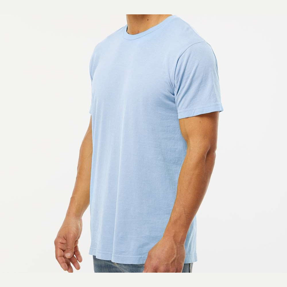 M&O Unisex Vintage Garment-Dyed T-Shirt - Chambray - On Model Side