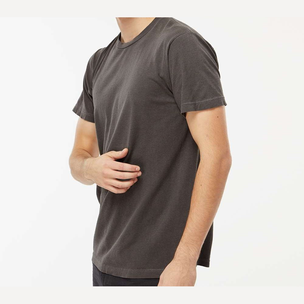 M&O Unisex Vintage Garment-Dyed T-Shirt - Charcoal - On Model Side