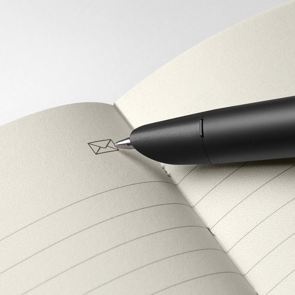 Moleskine Smart Writing Set with Smart Pen and Notebook, Large Debossing - Black - View 5