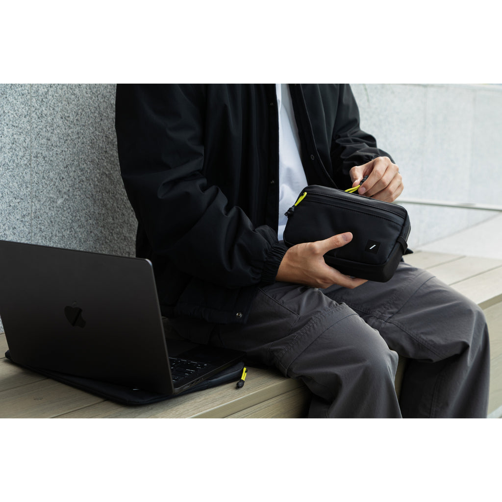 Native Union Active Tech Pouch in Recycled Ripstop Transfer - Black - View 4