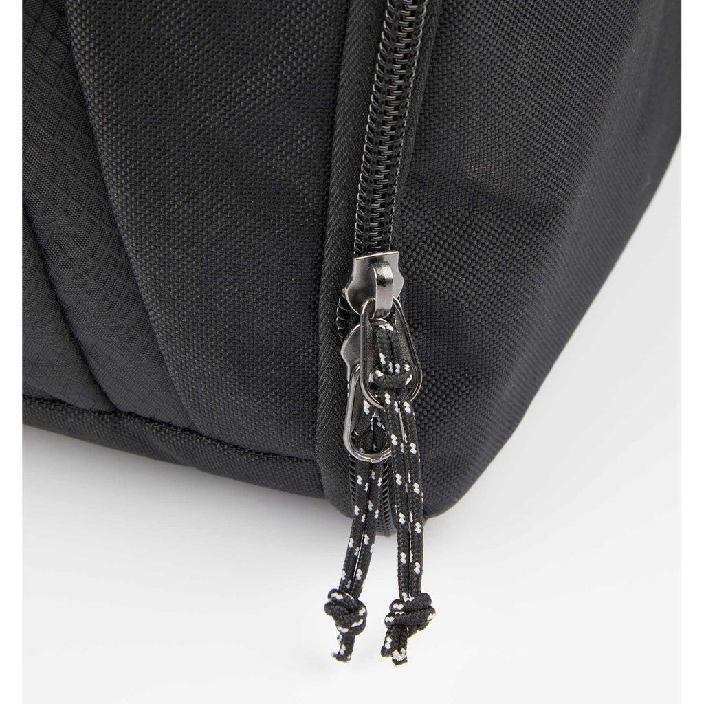 Olympus Garment Duffel Bag in Recycled Polyester Embroidery - Black - Detail 3