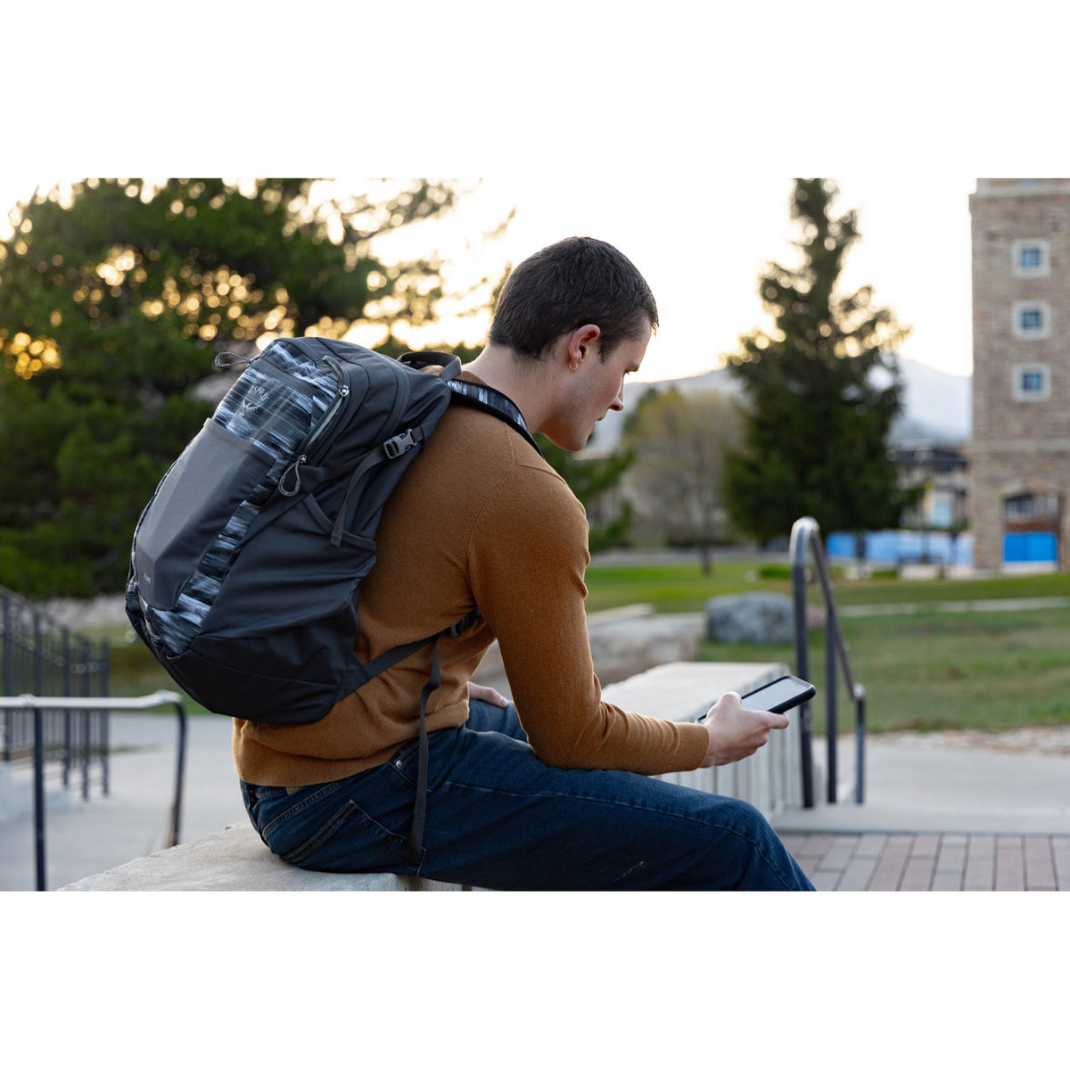 Osprey Flare Laptop Backpack, 27 L Transfer - Glitch Print - View 7