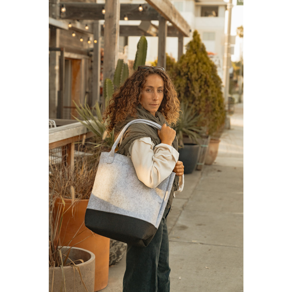 Out of the Woods Tall Colorblock Tote in Recycled Felt Embroidery - Light Grey/Black - View 7