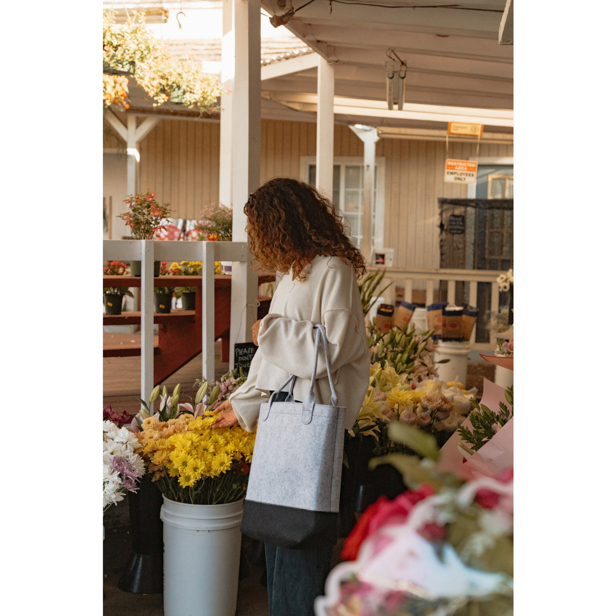 Out of the Woods Tall Colorblock Tote in Recycled Felt Transfer - Light Grey/Black - View 5