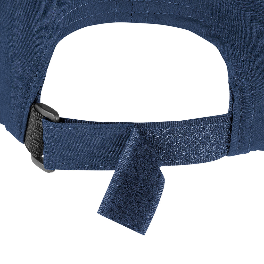 Peak Performance Cap in Recycled PET - Navy - Strap