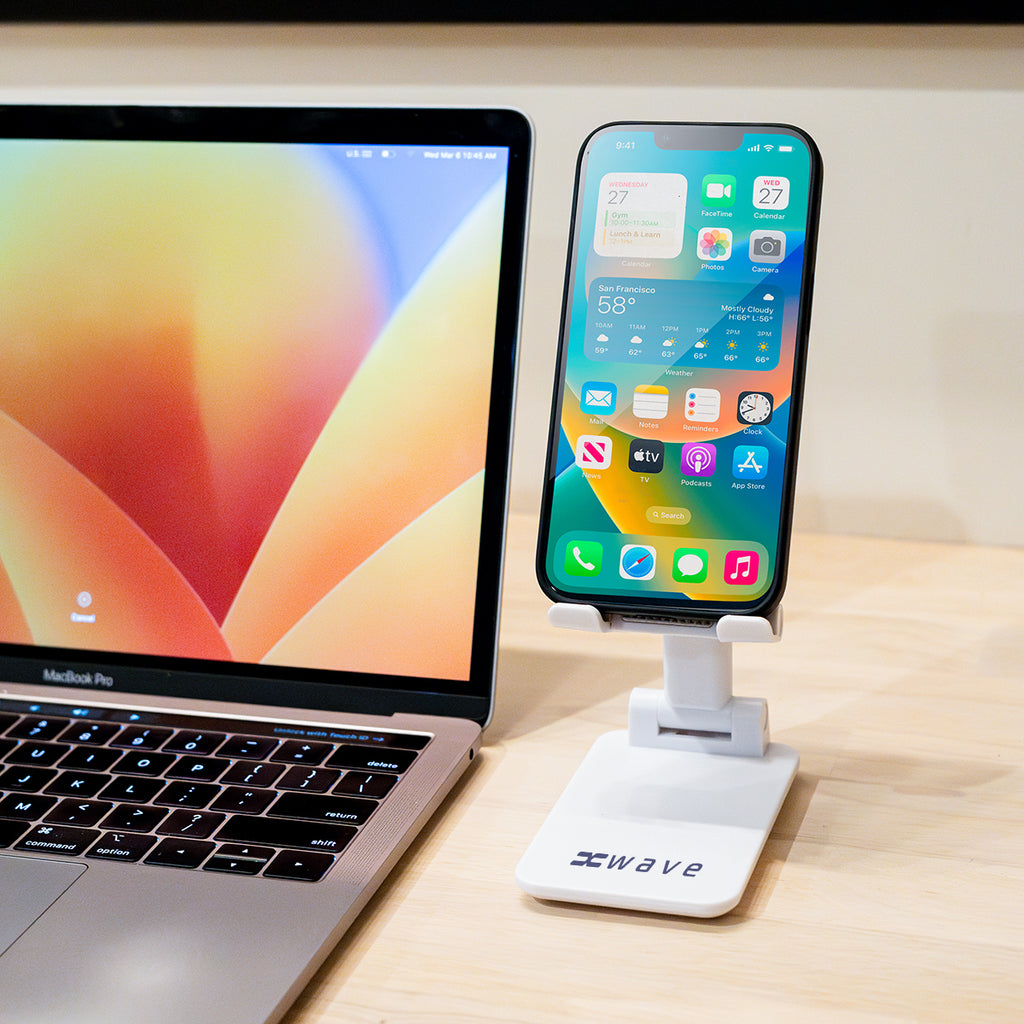 Phone and Tablet Stand in Recycled ABS - White - Lifestyle_Padprint