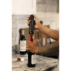 Rechargeable Electric Wine Opener with USB-C - Black - Photo