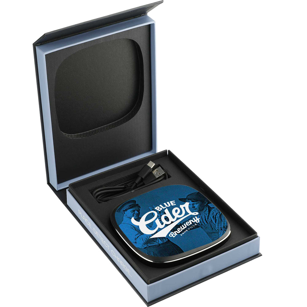 Recon Wireless Charging Pad with Phone-Finding Coil, 15W Full Color - Black - Right Angle 2