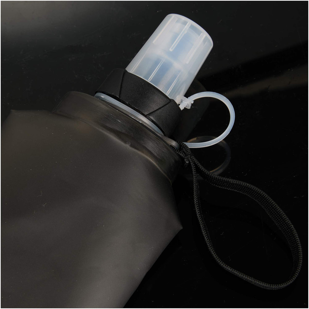 Remy Collapsible Water Bottle with Wrist Strap, 17 oz - Black - Photo