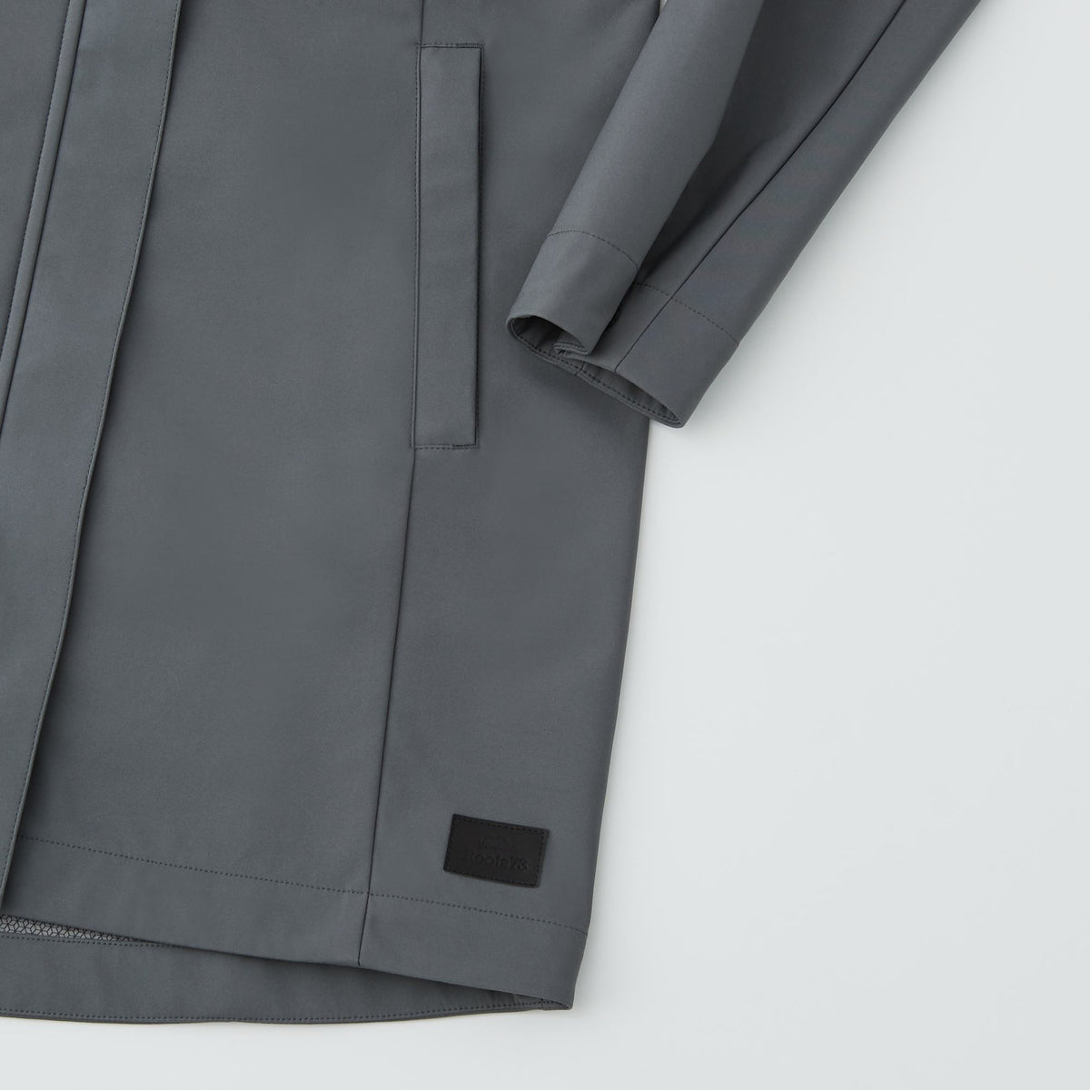 Roots73 Napanee Long Recycled Softshell Jacket for Women Embroidery - Charcoal - Detail