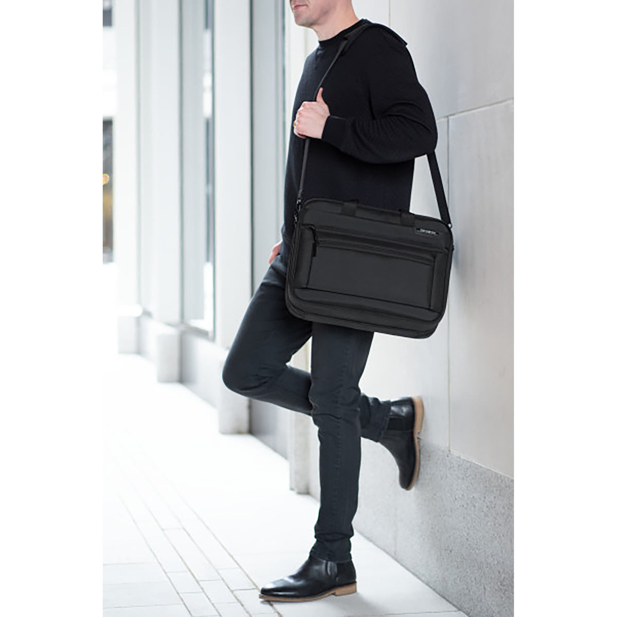 Samsonite Classic Business Two Gusset Laptop Portfolio Transfer - Black - View 15