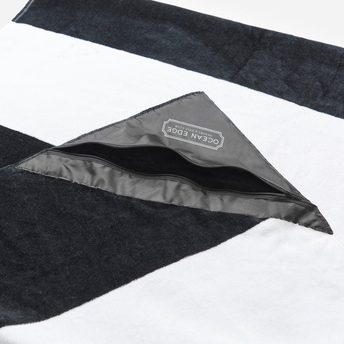 Slowtide Beach Towel with Zip Pocket, 60 x 30 Inches Transfer - Porto Black - View 2