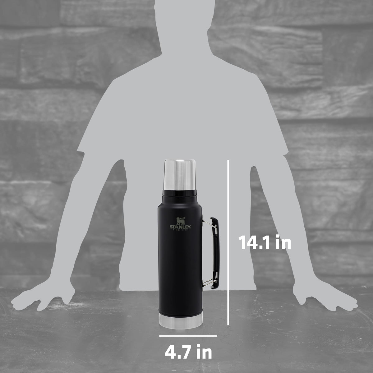 Stanley Legendary Classic Vacuum Bottle with Cup Lid, 48 oz - Black - Detail 3