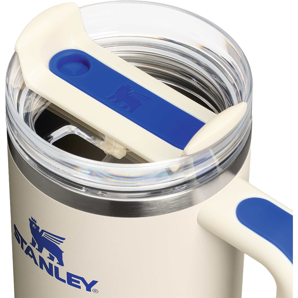 Stanley Quencher H2.0 FlowState Tumbler, 30 oz Laser Engraving - Cream with Royal Accent - Detail