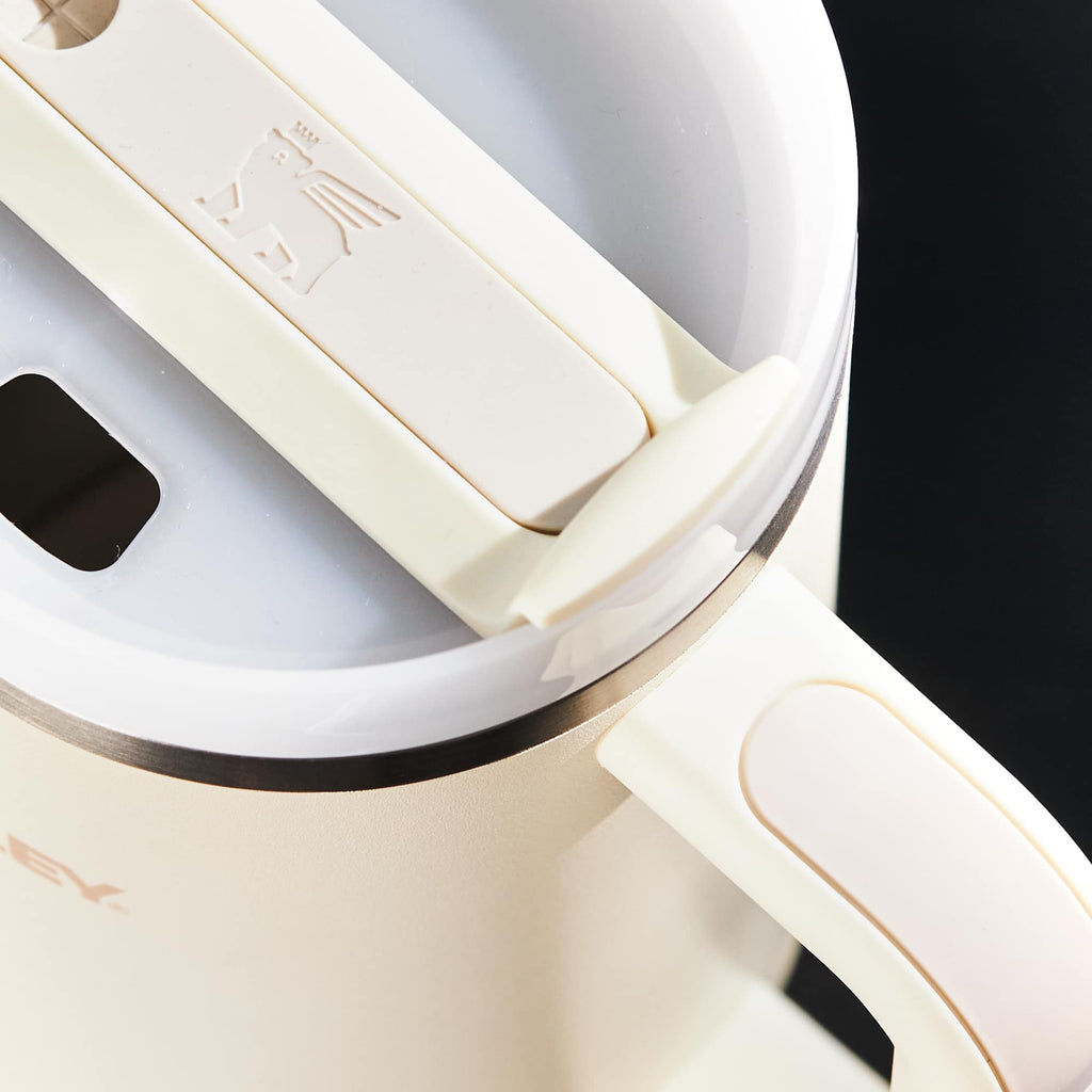 Stanley Quencher H2.0 FlowState Tumbler, 40 oz - Cream - Left Angle Detail