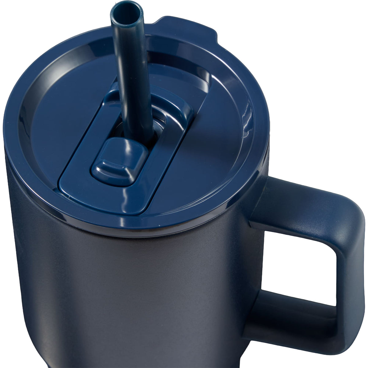 Summit Vacuum Insulated Mug with Reusable Straw, 18 oz - Navy - Detail